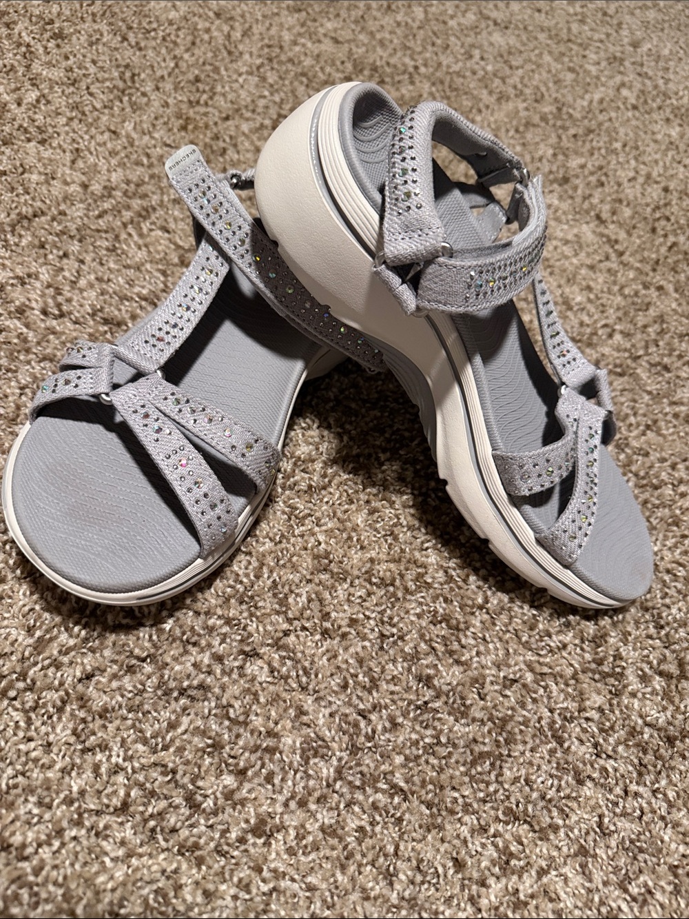 Skechers and Martha Stewart ArchFit bling sandals (7) EUC!